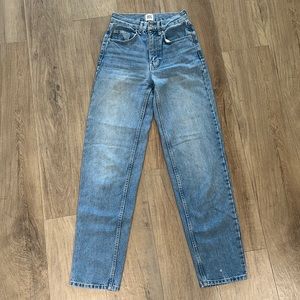 Urban Outfitters BDG High-rise Baggy Jeans